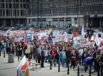 Protest frankowiczów w Warszawie: "Prezydencie czas spełnić obietnice", "Stop bankowemu niewolnictwu"