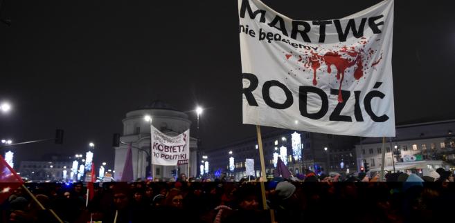 Czarny Protest pod Sejmem, 17 stycznia 2018 r.