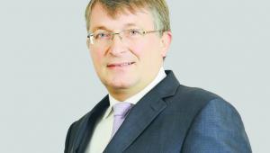 Wojciech Ostrowski, radca prawny Rachelski i Wspólnicy