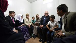 Angela Merkel z wizytą w obozie dla syryjskich uchodźców.