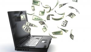 internet, komputer, pieniądze (fot. shutterstock.com)